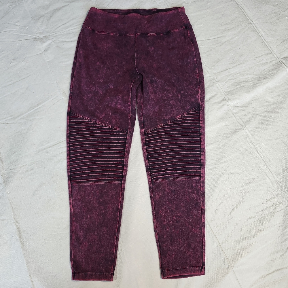Zenana Material washed wide waistband Moto Leggings - Picture 2 of 11